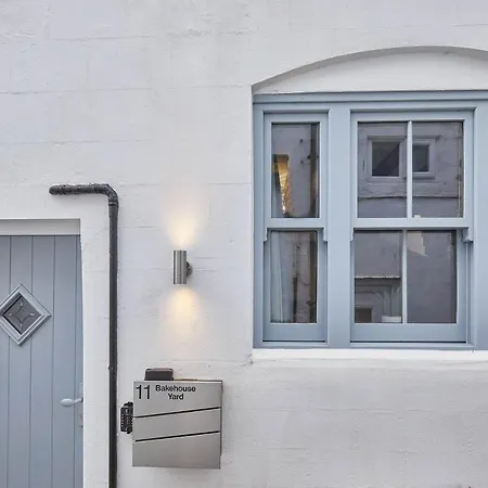Host & - 11 Bakehouse Yard Ferienhaus