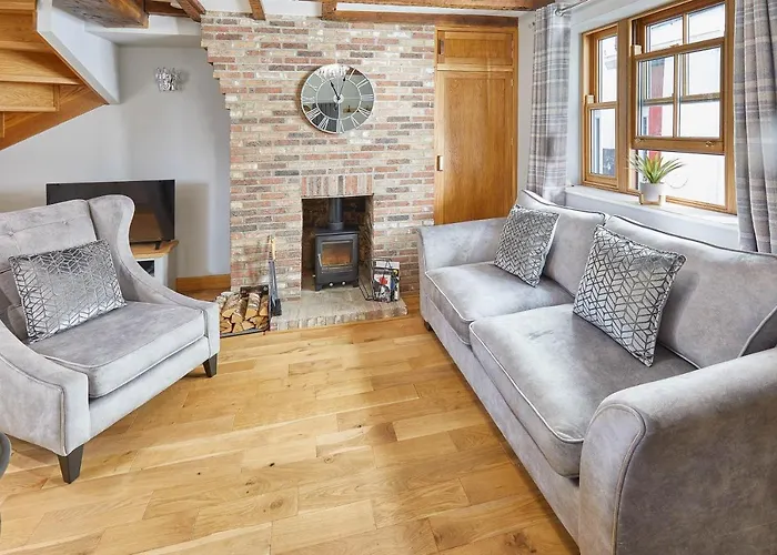 Host & - 11 Bakehouse Yard וויטבי